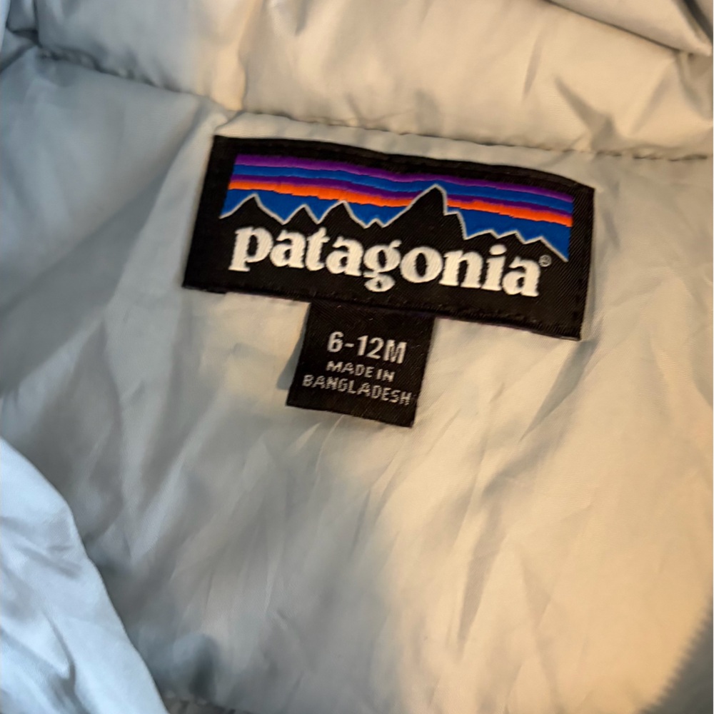 Patagonia Light Gray Puffer Jacket